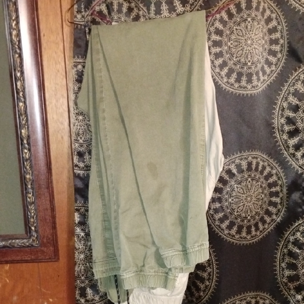 Green Casual Pants